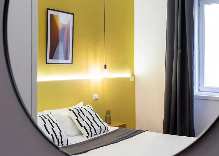 Daire Elegante Vicino Stazione - Gold Trieste