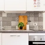 Elegante Vicino Stazione - Gold