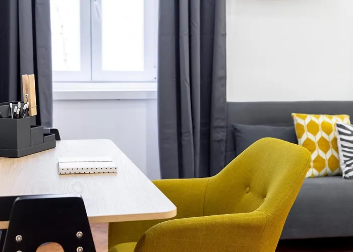 Elegante Vicino Stazione - Gold Trieste